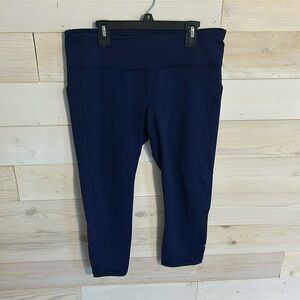 Lululemon navy size 10 tights great shape